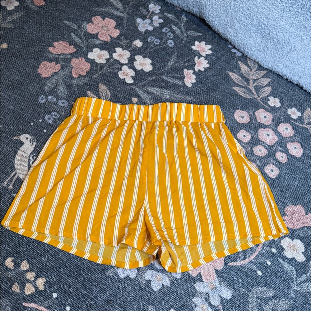SHEIN High Waist Yellow and White Striped Shorts
